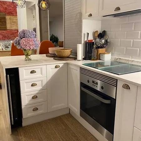 A 100metros De La Playa De San Lorenzo Gijon