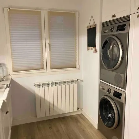 Lägenhet A 100metros De La Playa De San Lorenzo *