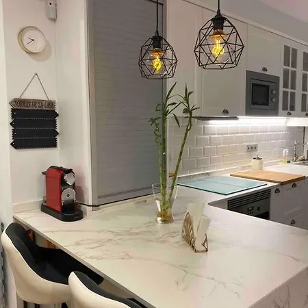 A 100metros De La Playa De San Lorenzo *